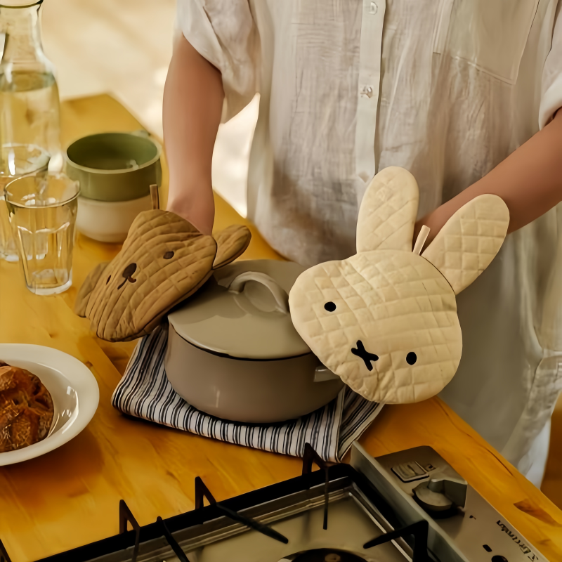 Kawaii Miffy Insulated Kitchen - Heat Resistant Glove reseña y precio